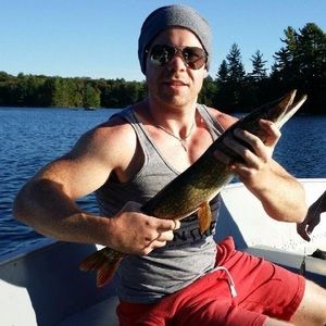 Meet your Posher, Colin